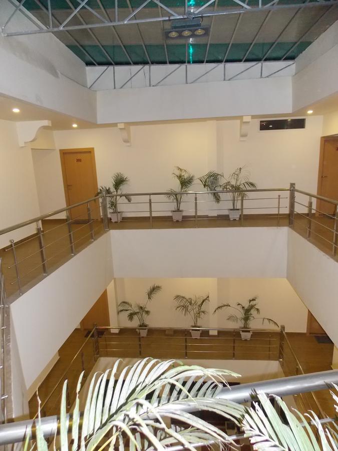 Nutan Hotel Balrāmpur Exterior foto